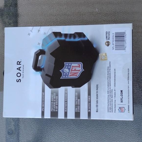 Shockbox LED Philadelphia Eagles Wireless Speaker - Picture 3 of 3